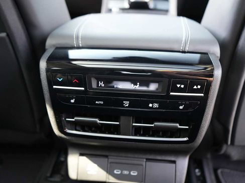 Used 2026 Acura MDX w/ Advance Package AWD/4WD image 34