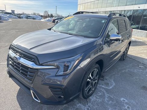 Used 2023 Subaru Ascent Touring image 5