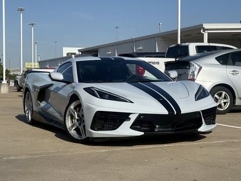 Used 2020 Chevrolet Corvette Stingray Premium Cpe w/ 3LT Preferred Equipment Group RWD image 2