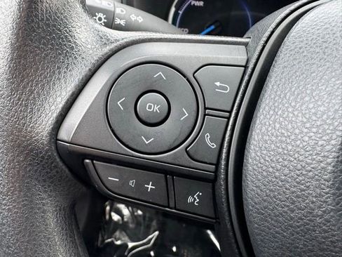 Certified 2025 Toyota RAV4 XLE image 24