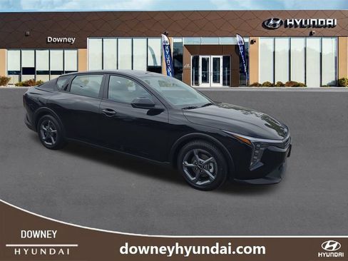 Used 2025 Kia K4 FWD image 7