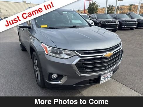 Used 2018 Chevrolet Traverse LT image 8