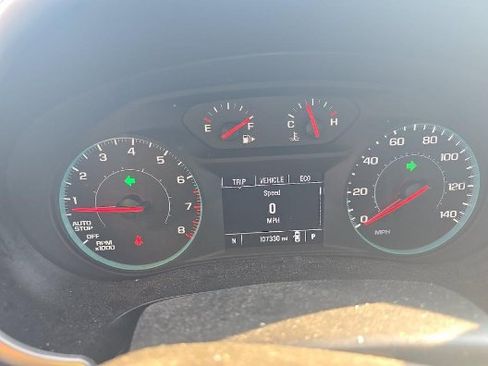 Used 2024 Chevrolet Malibu LT FWD image 11