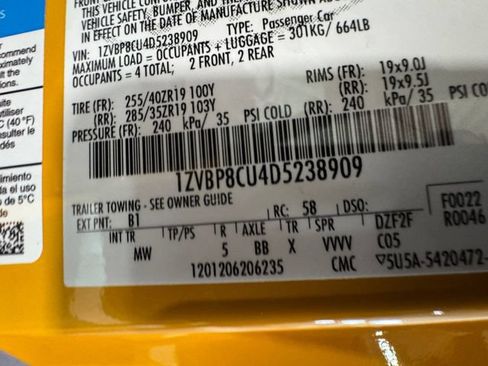 Used 2013 Ford Mustang Boss 302 w/ Boss 302 Accessory Pkg RWD image 26