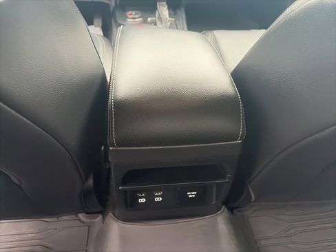 Used 2020 Ford Ranger Lariat w/ Equipment Group 501A Mid image 13