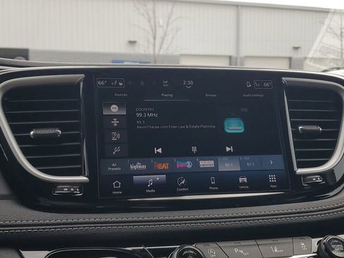 New 2026 Chrysler Pacifica Select image 26