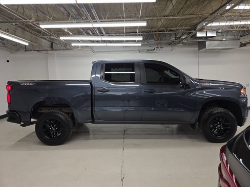 Used 2022 Chevrolet Silverado 1500 Custom Trail Boss w/ Safety Confidence Package AWD/4WD image 6