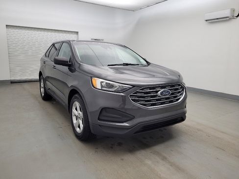 Used 2020 Ford Edge SE image 13