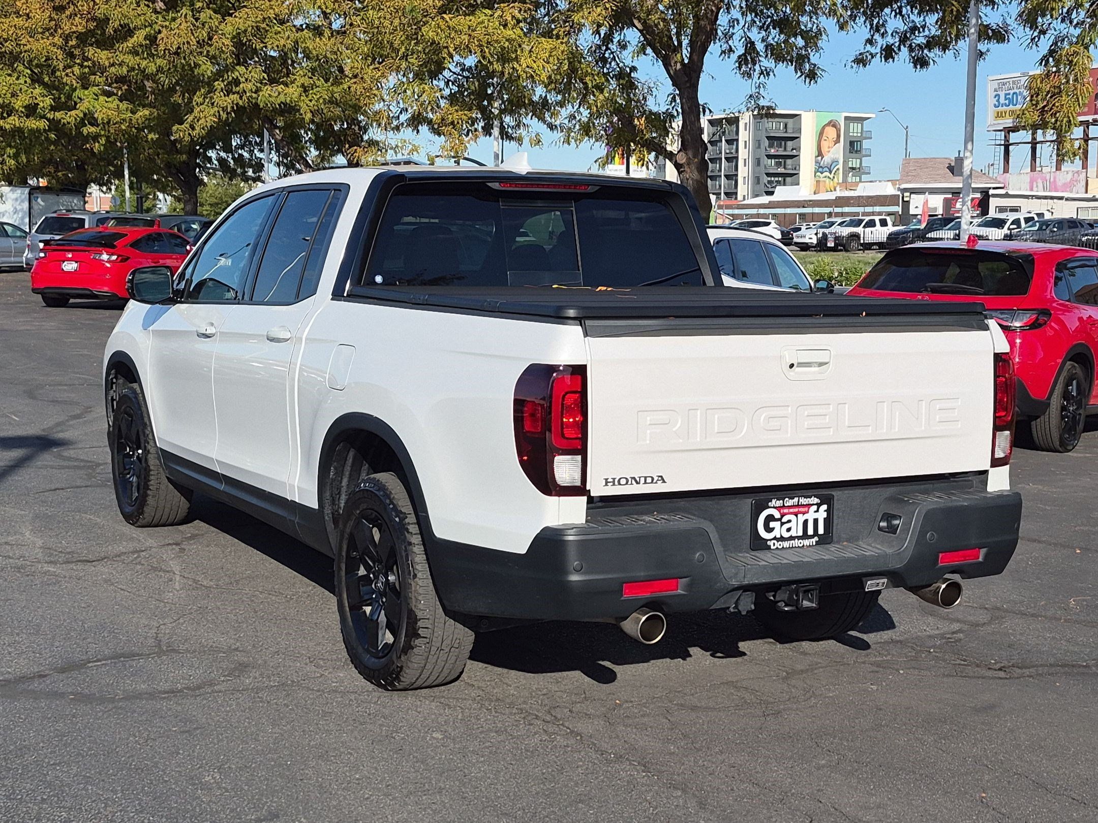 Certified 2024 Honda Ridgeline Black Edition image 8