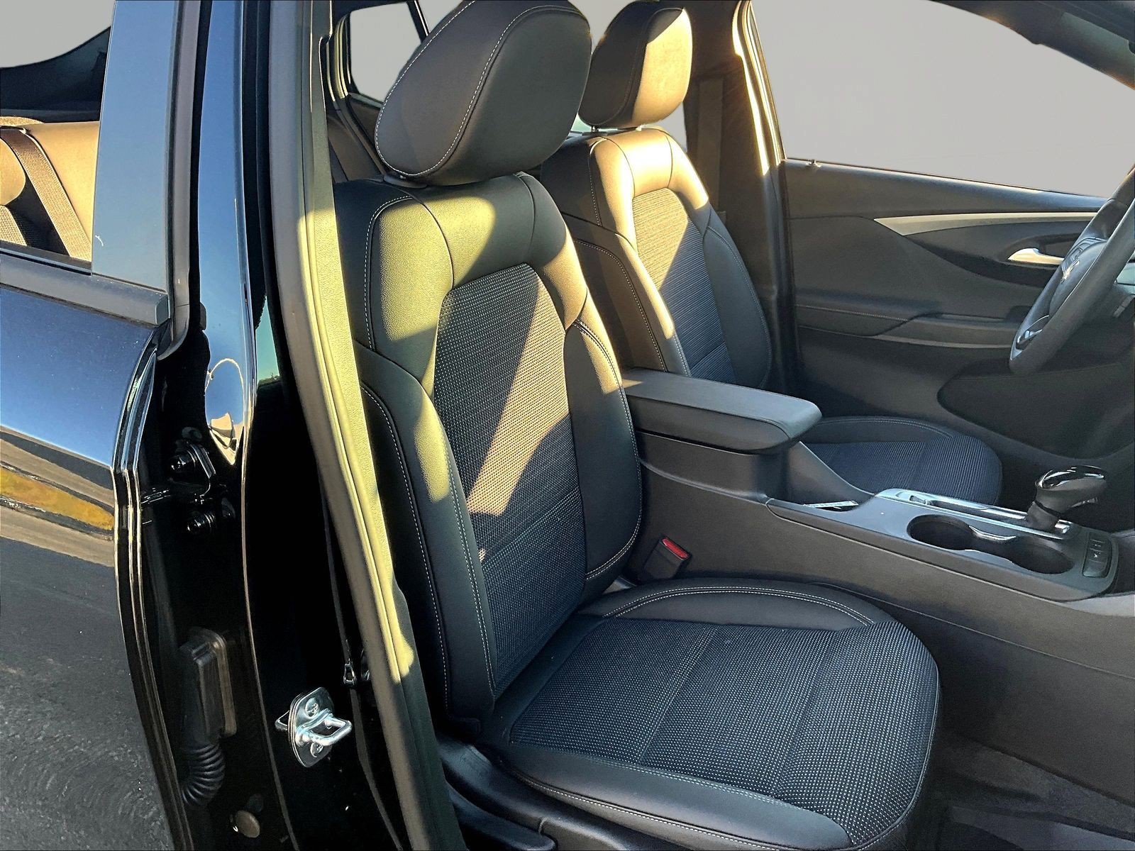New 2026 Buick Envista Preferred FWD image 18