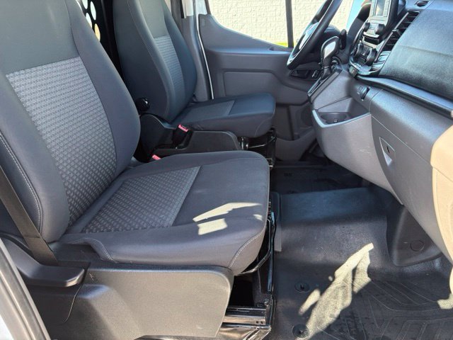 Used 2025 Ford Transit 250 Low Roof w/ Exterior Upgrade Package RWD image 20