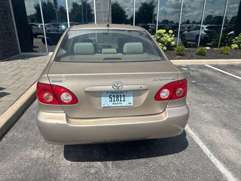 Used 2005 Toyota Corolla FWD image 4