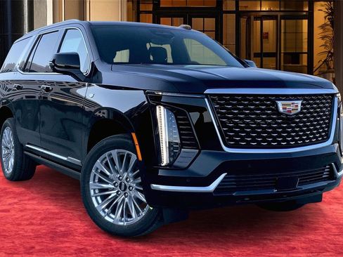 New 2026 Cadillac Escalade Luxury image 2