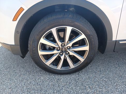 Used 2019 Lincoln MKC Reserve w/ MKC Technology Package AWD/4WD image 9