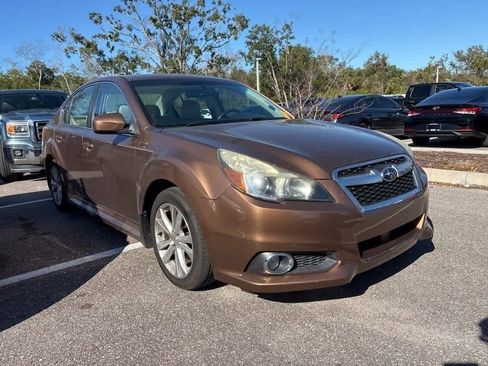 Used 2013 Subaru Legacy 2.5i Limited image 4