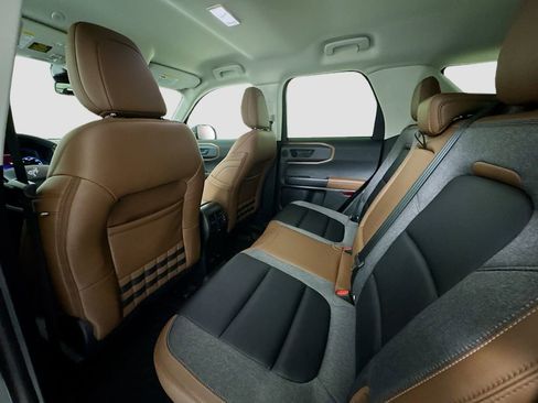 Used 2024 Ford Bronco Sport Outer Banks w/ Tech Package image 20