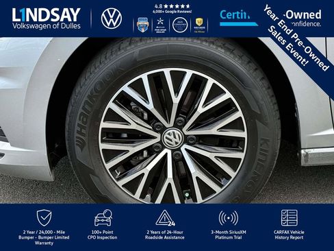 Certified 2021 Volkswagen Jetta SE image 9