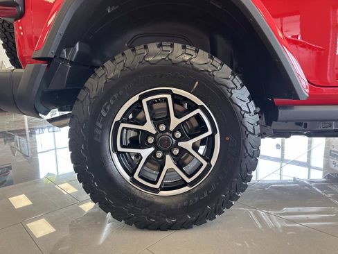 New 2026 Jeep Wrangler Unlimited Rubicon image 14