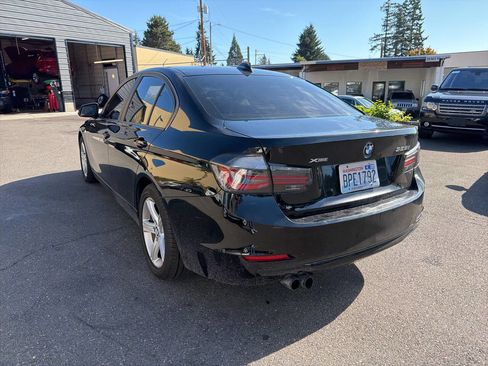 Used 2013 BMW 328i xDrive Sedan image 3