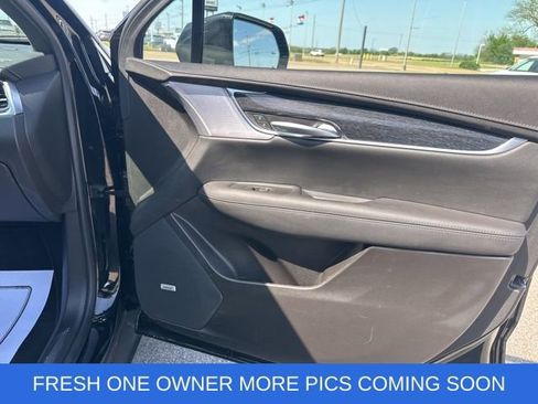 Used 2023 Cadillac XT5 Premium Luxury image 10