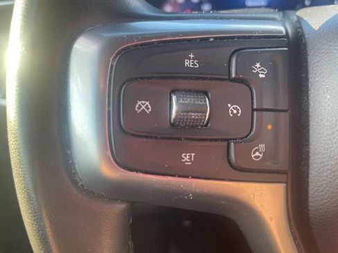 Used 2024 Chevrolet Suburban Premier AWD/4WD image 11