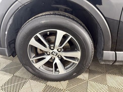 Used 2016 Toyota RAV4 XLE image 24