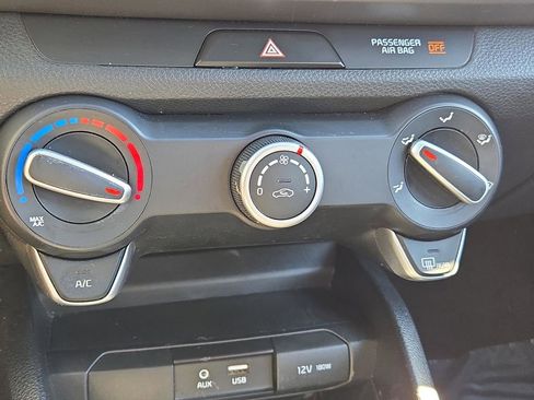 Used 2019 Kia Rio S w/ Technology Package image 15