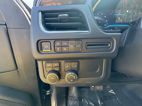 Used 2022 Chevrolet Tahoe RST w/ Luxury Package image 21