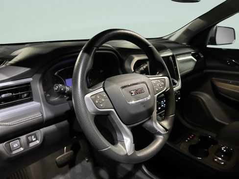 Used 2023 GMC Acadia SLE w/ Driver Convenience Package image 22