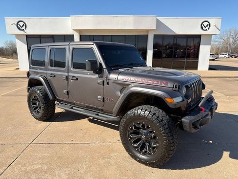 Used 2019 Jeep Wrangler Unlimited Rubicon image 2