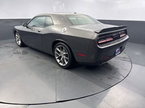 Used 2022 Dodge Challenger GT image 4