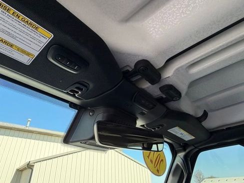 Used 2021 Jeep Wrangler Unlimited Rubicon image 27