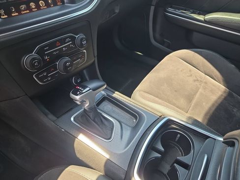 Used 2016 Dodge Charger R/T Scat Pack w/ Technology Group RWD image 13