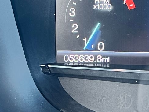 Used 2018 Ford Explorer XLT w/ Equipment Group 202A image 26