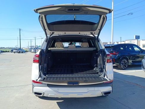 Used 2021 BMW X5 sDrive40i image 9