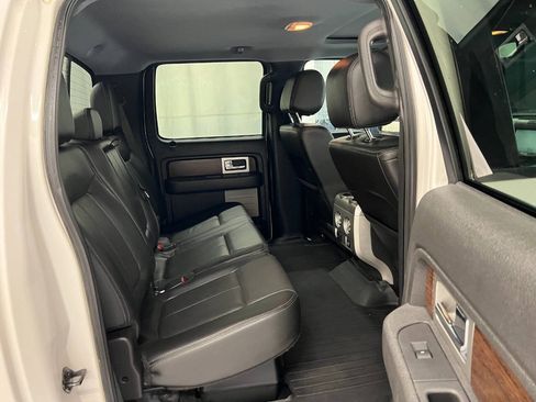 Used 2014 Ford F150 Lariat w/ Equipment Group 502A Luxury AWD/4WD image 9