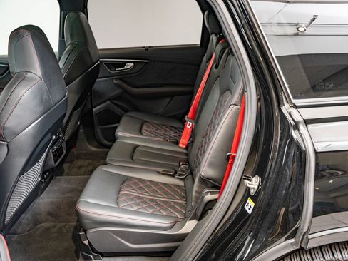 Used 2026 Audi Q7 3.0T Prestige AWD/4WD image 42