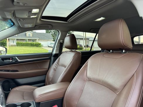 Used 2018 Subaru Outback 3.6R Touring w/ Popular Package #3 image 15