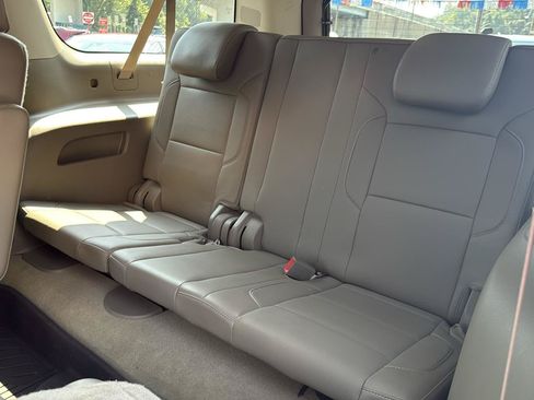 Used 2016 Chevrolet Suburban LTZ AWD/4WD image 27