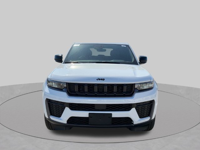 New 2026 Jeep Grand Cherokee Altitude AWD/4WD image 12