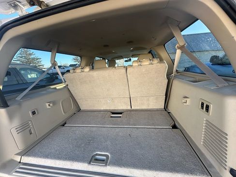 Used 2013 Ford Expedition EL XLT image 17