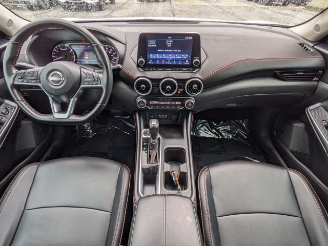 Used 2025 Nissan Sentra SR w/ SR Premium Package FWD image 14