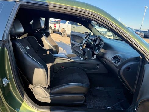 Used 2018 Dodge Challenger T/A image 12