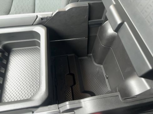 New 2025 RAM 1500 Big Horn w/ Night Edition image 32