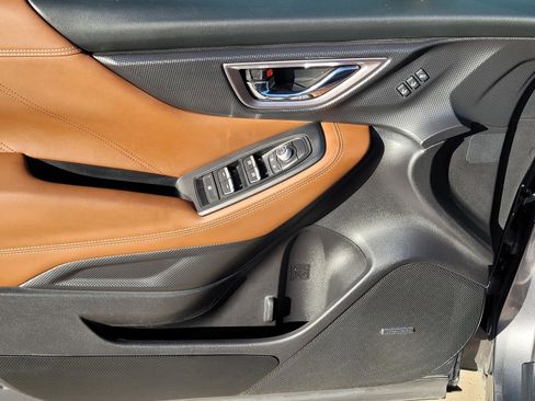 Used 2021 Subaru Forester Touring w/ Popular Package #2 image 4