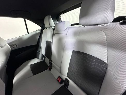 Used 2019 Toyota Corolla SE w/ SE Option Package FWD image 15