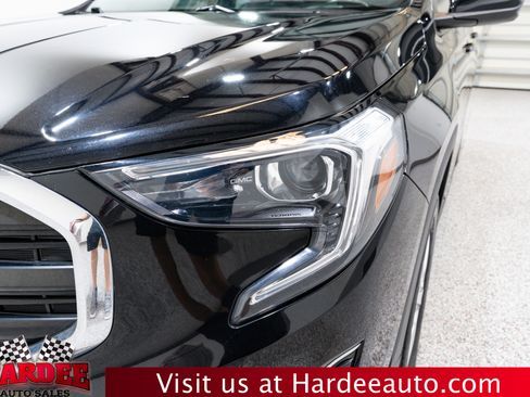 Used 2020 GMC Terrain SLE w/ LPO, Floor Liner Package image 8