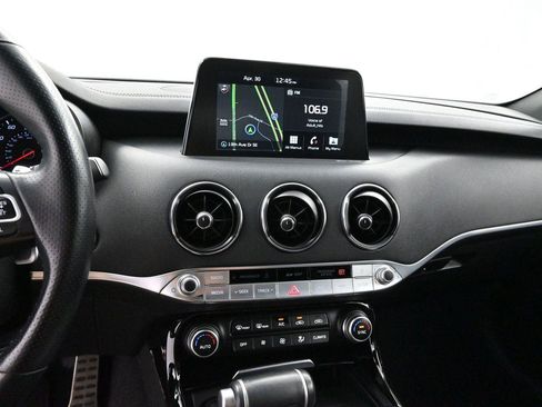 Used 2020 Kia Stinger GT-Line w/ Sun & Sound Package AWD/4WD image 17