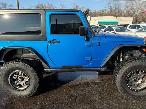 Used 2015 Jeep Wrangler Sport image 2