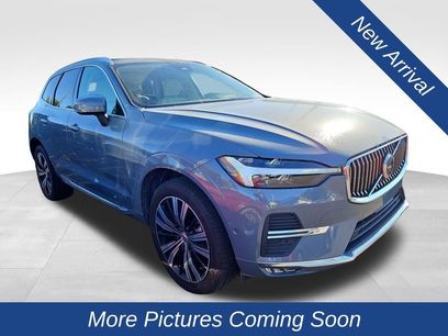 Used 2022 Volvo XC60 B5 Inscription w/ Advanced Package